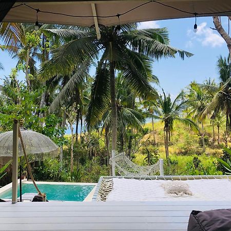 ホテル Exotic Private Glamping Toyapakeh エクステリア 写真