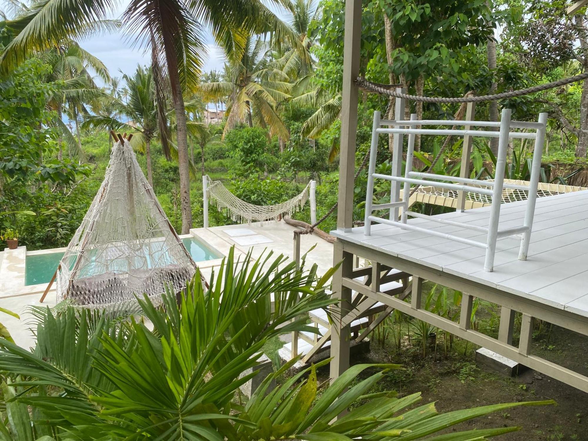 ホテル Exotic Private Glamping Toyapakeh エクステリア 写真